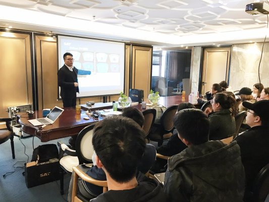 光與設(shè)計(jì)--定制版設(shè)計(jì)師沙龍（江西南昌站）